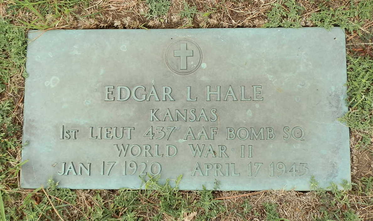 Hale's headstone at Westmoreland Cemetery, Westmoreland, Kansas.